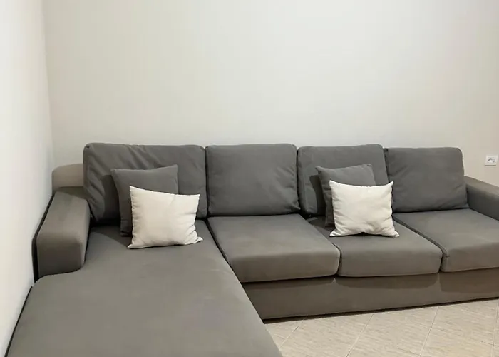 Apartment Aldo Tirana